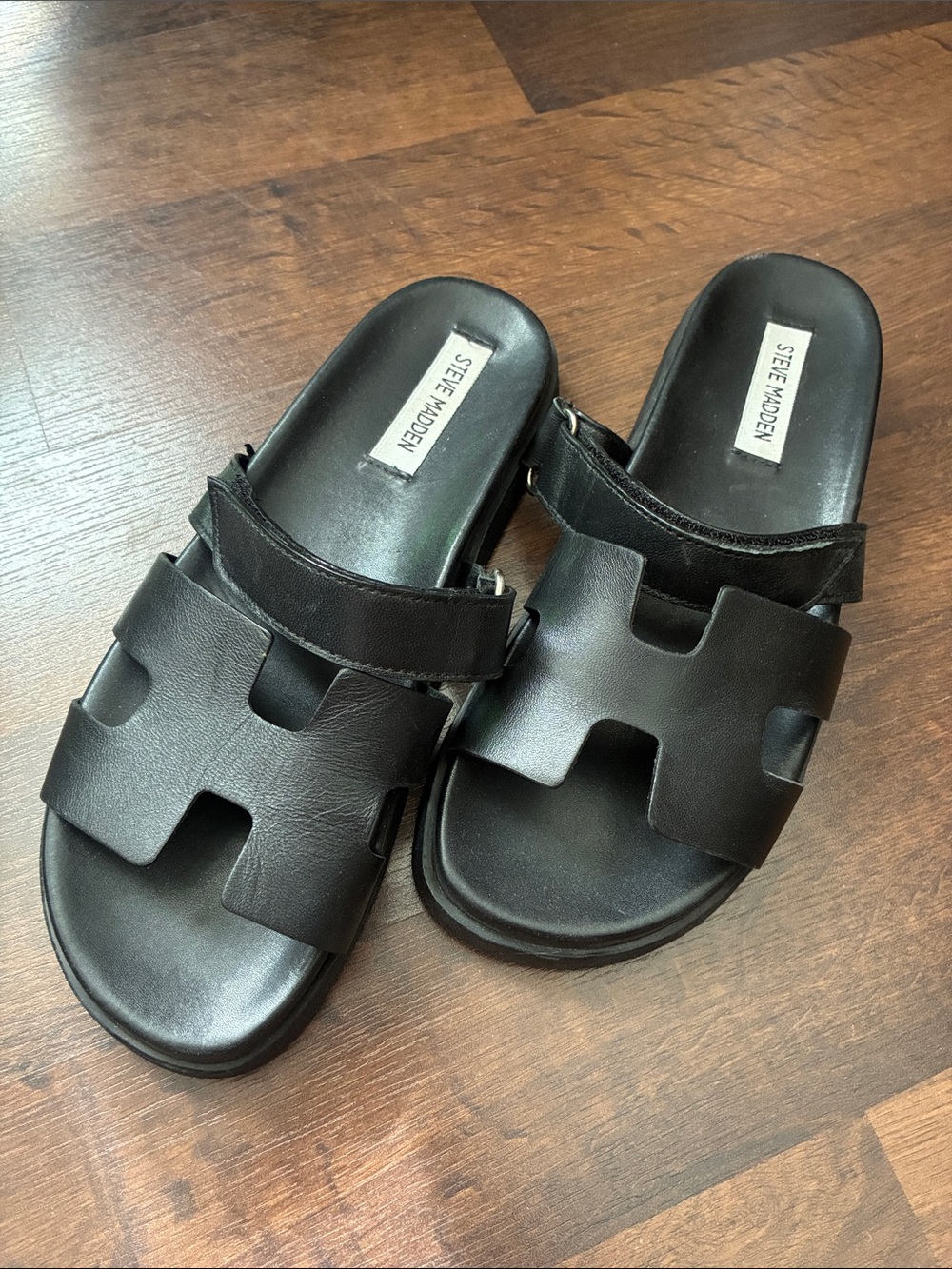 Steve Madden Black Leather Strap-Slide Sandals